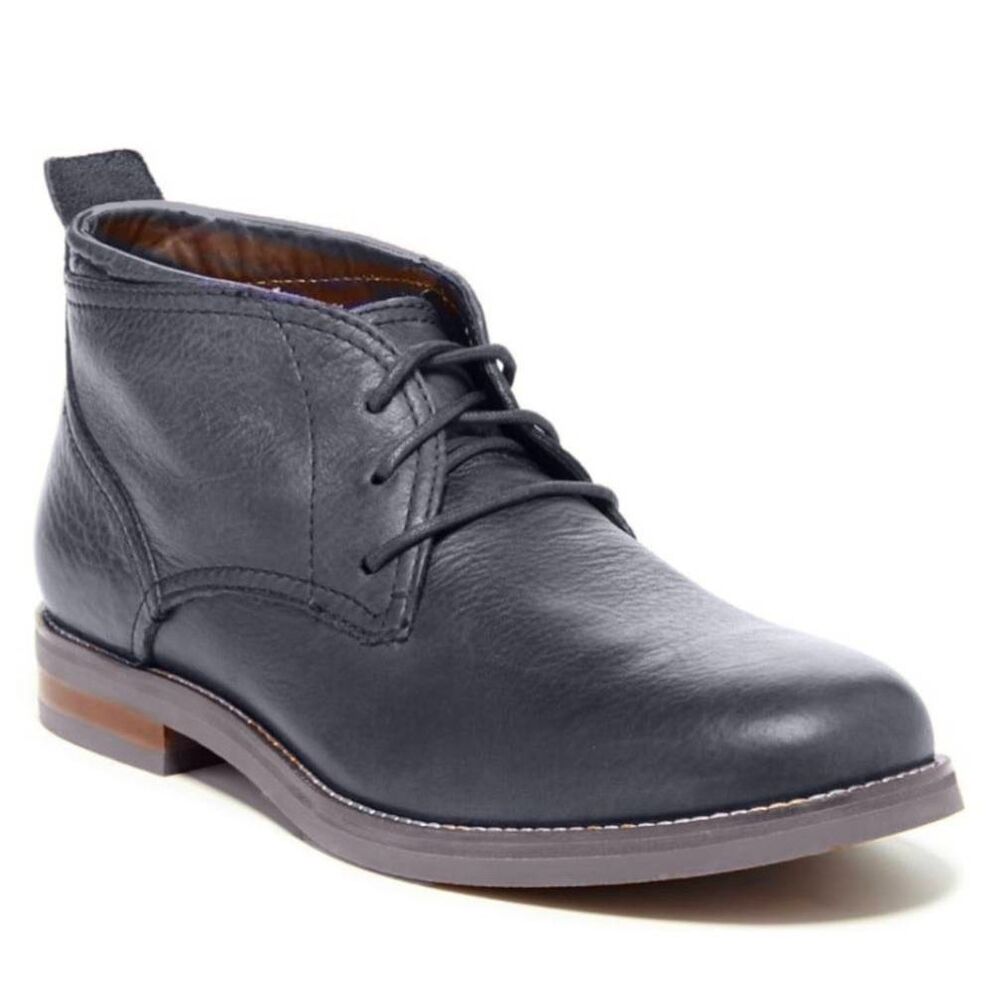 COLE HAAN Charles Chukka II Boot Size 10M